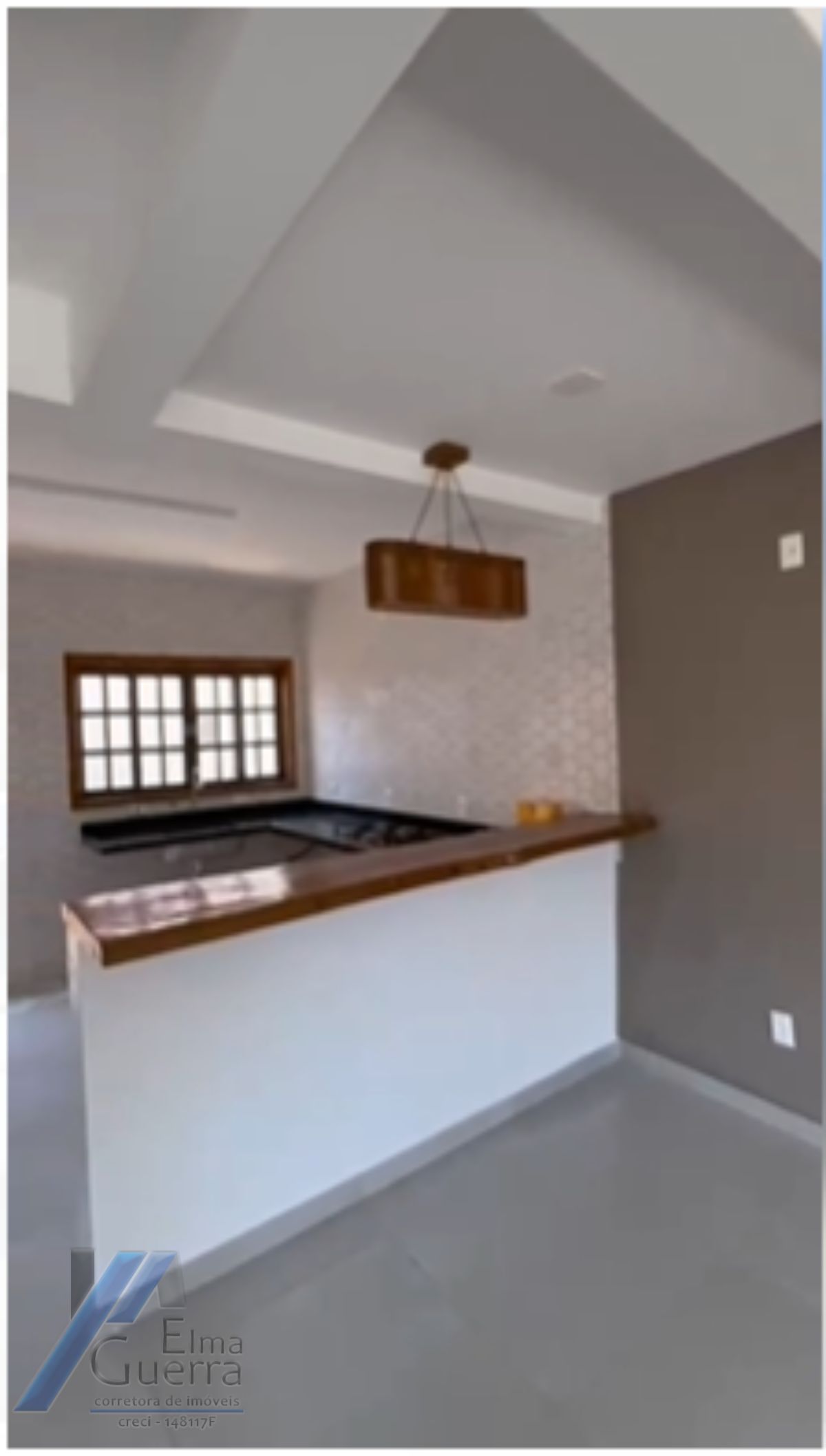 Ubatuba, pereque-açú - Casa sobrado com 04 dormitorios sendo 01 suite, casa nova.