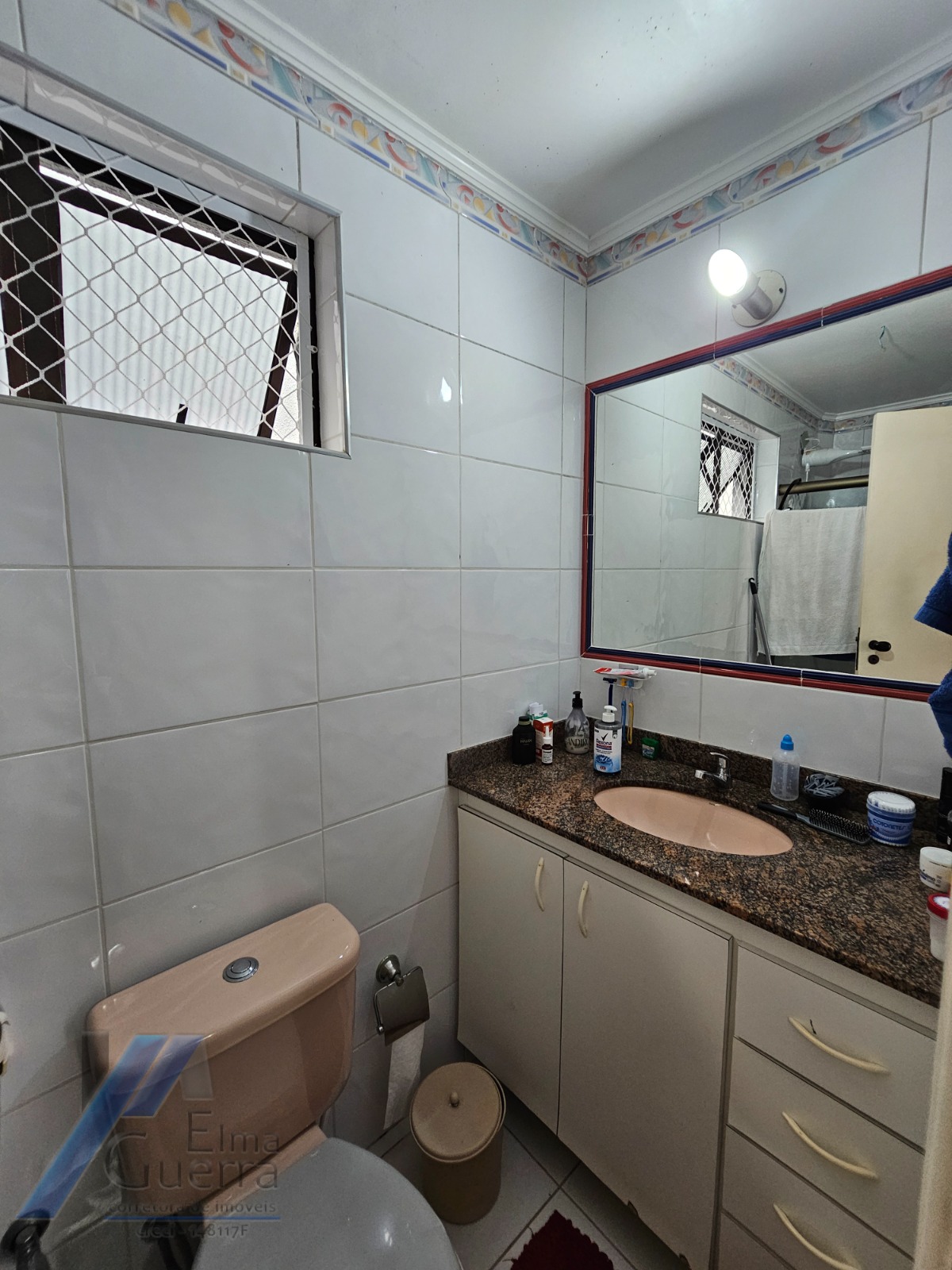 Ubatuba, Tenório - Apartamento duplex, com 03 dormitorios, sendo 02 suites..