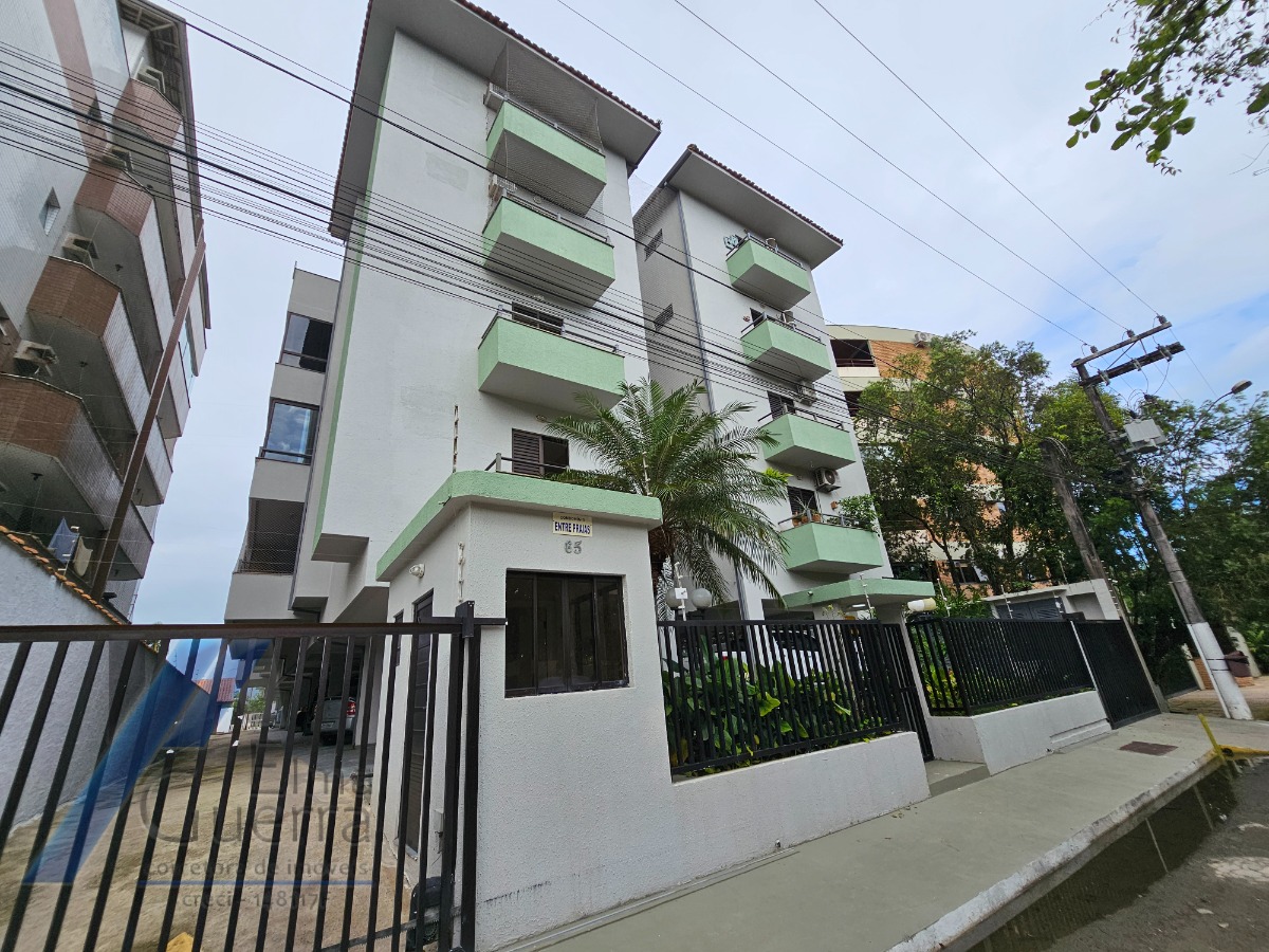 Ubatuba, Tenório - Apartamento duplex, com 03 dormitorios, sendo 02 suites..