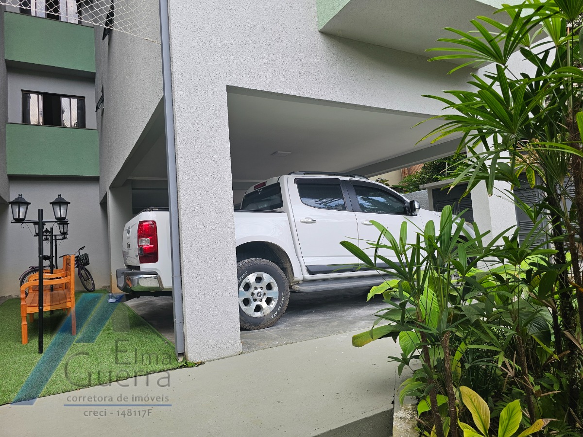 Ubatuba, Tenório - Apartamento duplex, com 03 dormitorios, sendo 02 suites..