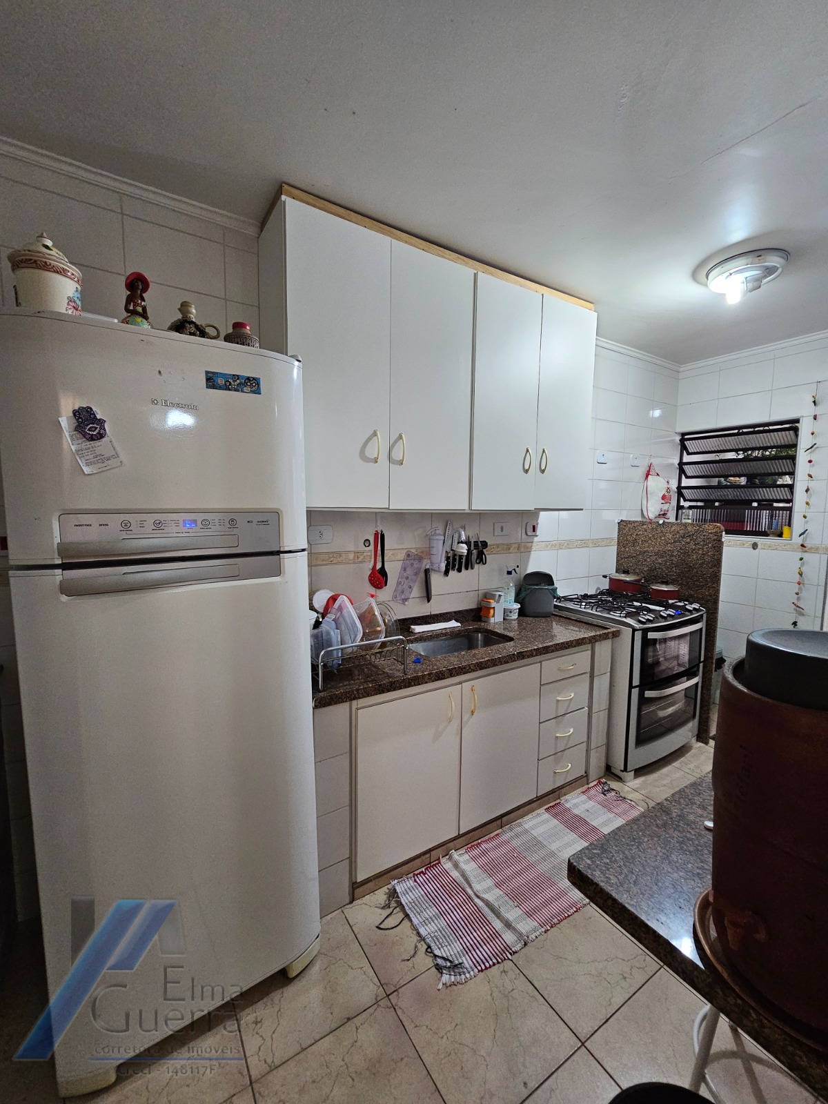 Ubatuba, Tenório - Apartamento duplex, com 03 dormitorios, sendo 02 suites..