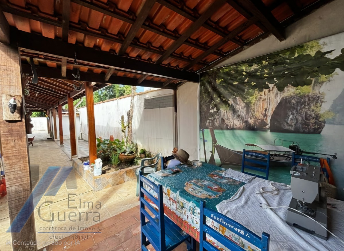 Ubatuba, Ressaca - Casa em condominio fechado com 03 dormitórios.