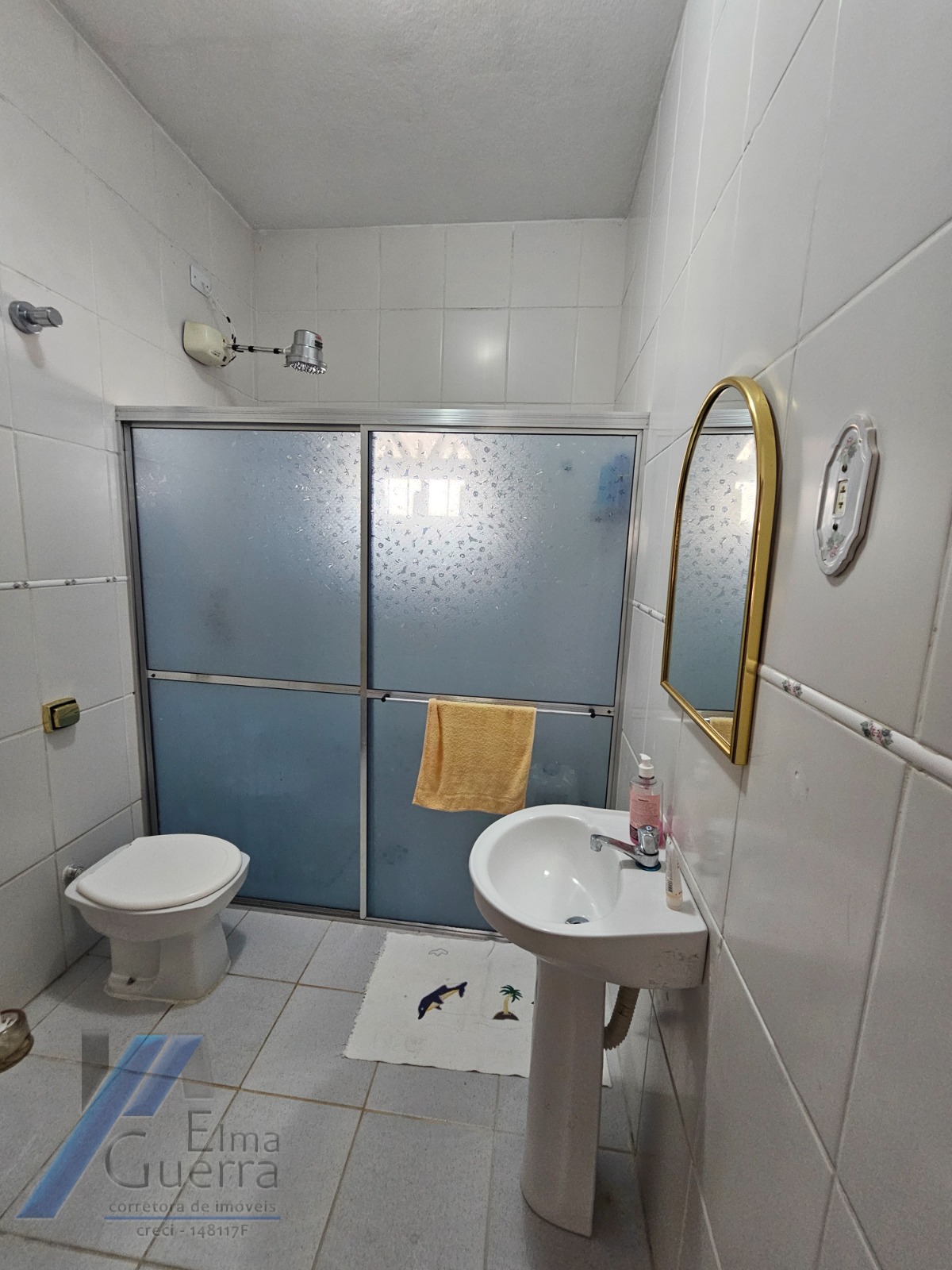 Ubatuba, Ressaca - Casa em condominio fechado com 03 dormitórios.