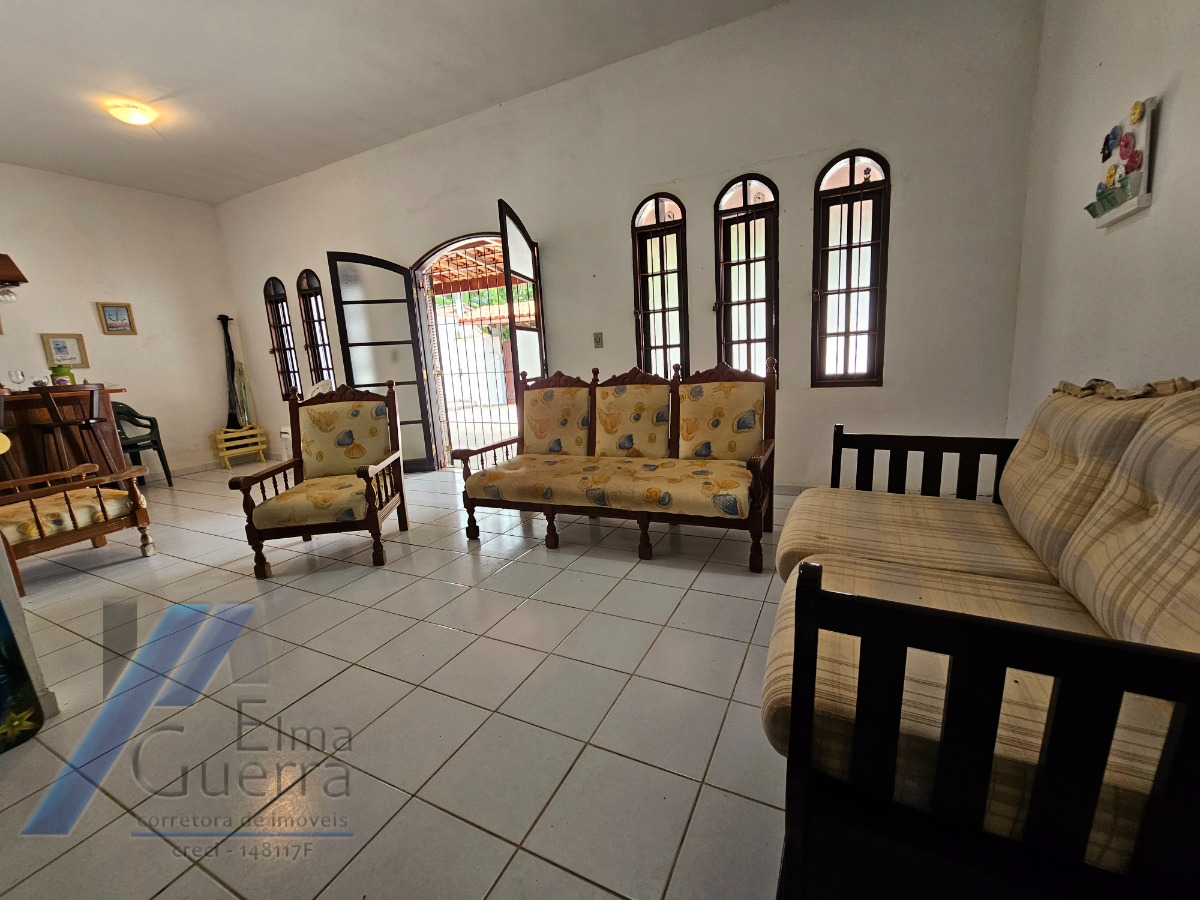 Ubatuba, Ressaca - Casa em condominio fechado com 03 dormitórios.