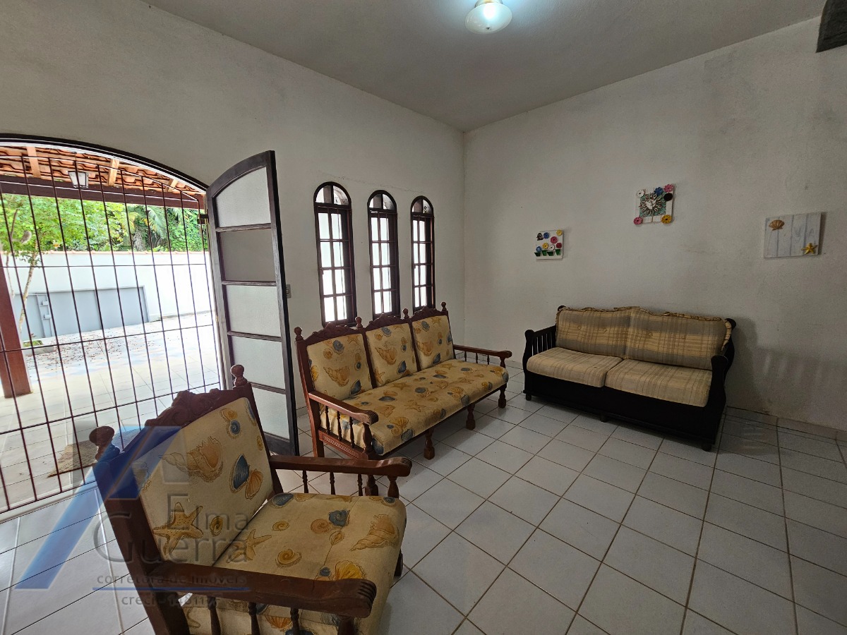 Ubatuba, Ressaca - Casa em condominio fechado com 03 dormitórios.