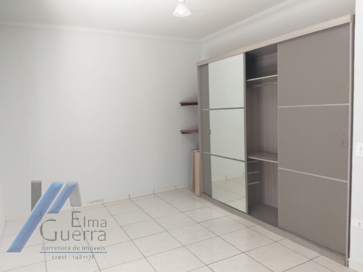 Ubatuba, Centro - Imovel com 02 casas mais edicula com terreno de 300 m2.
