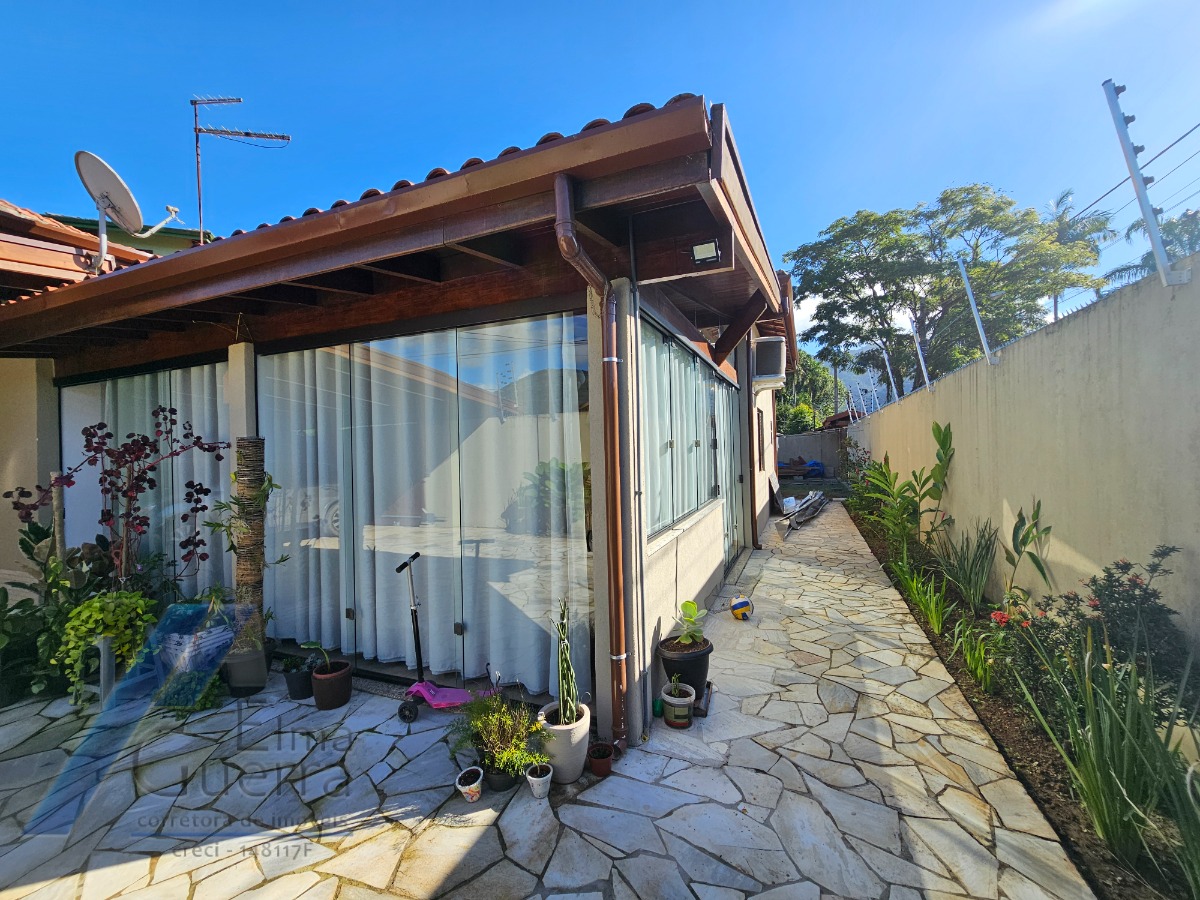 Casa, 3 quartos, 237 m² - Foto 15