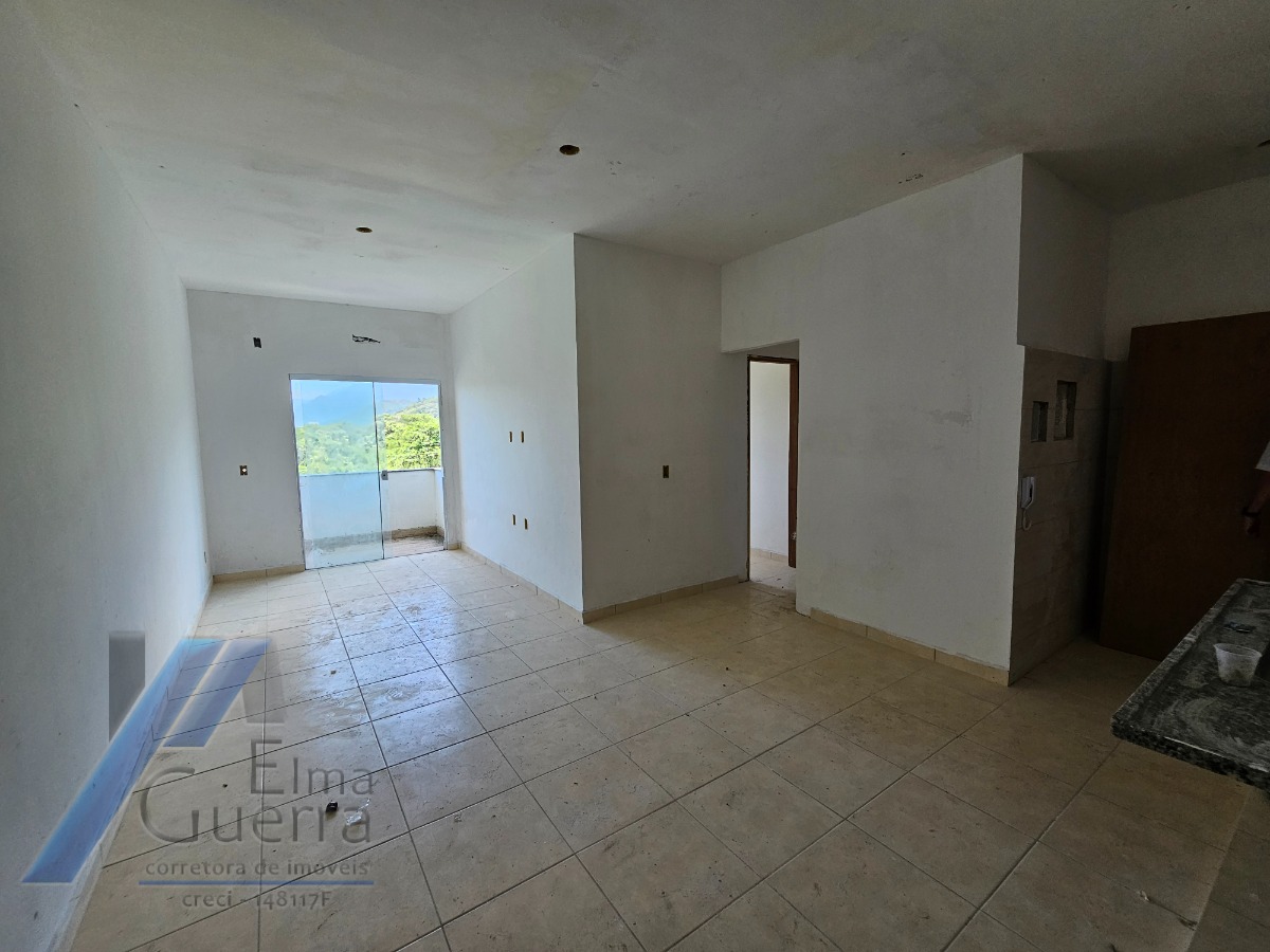 Ubatuba - Pereque açu - Apartamento com 02 dormitórios sendo 01 suíte e área de lazer.