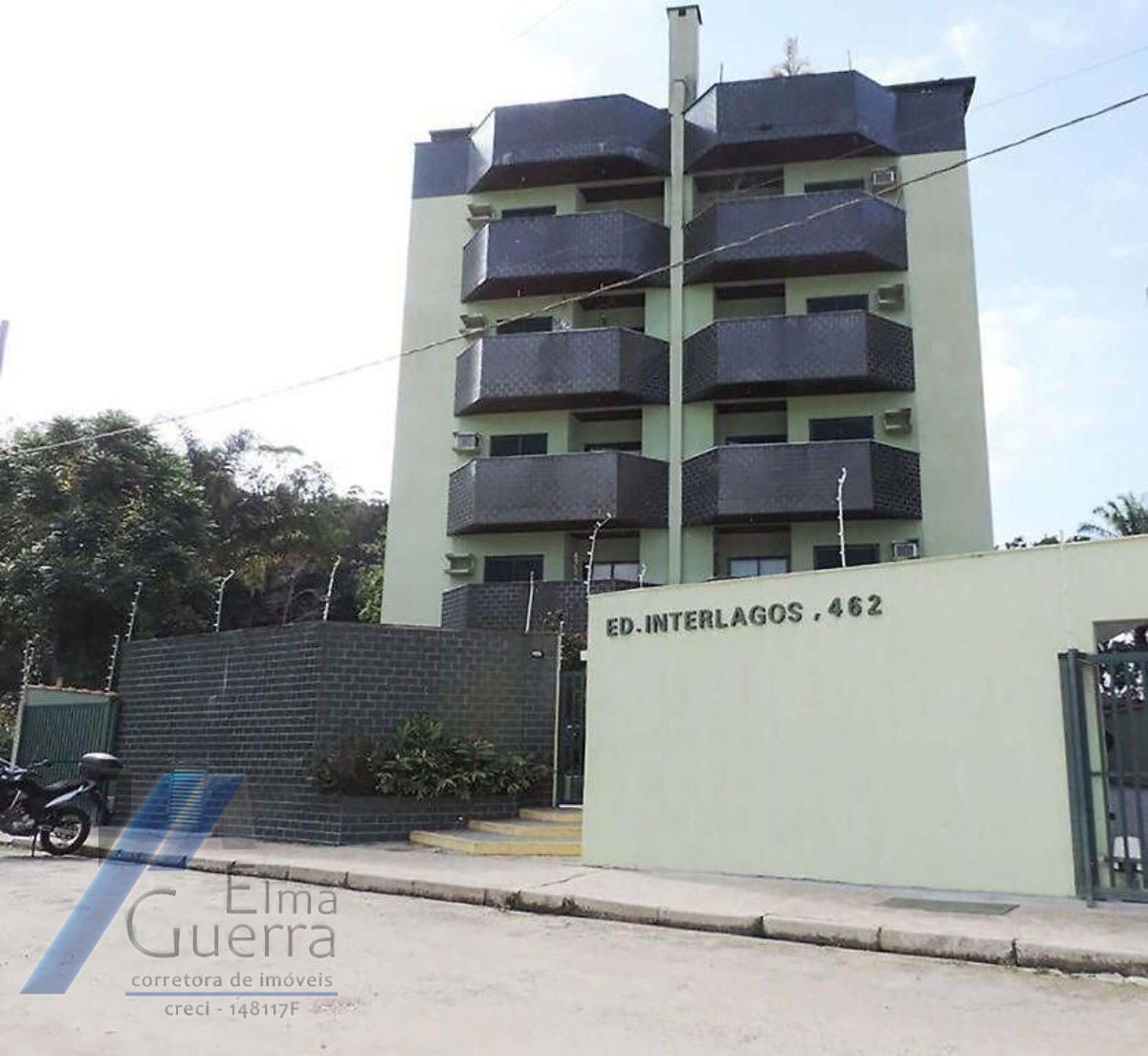 Ubatuba, Praia Grande - apartamento com 02 dormitórios sendo 01 suíte e área de lazer.