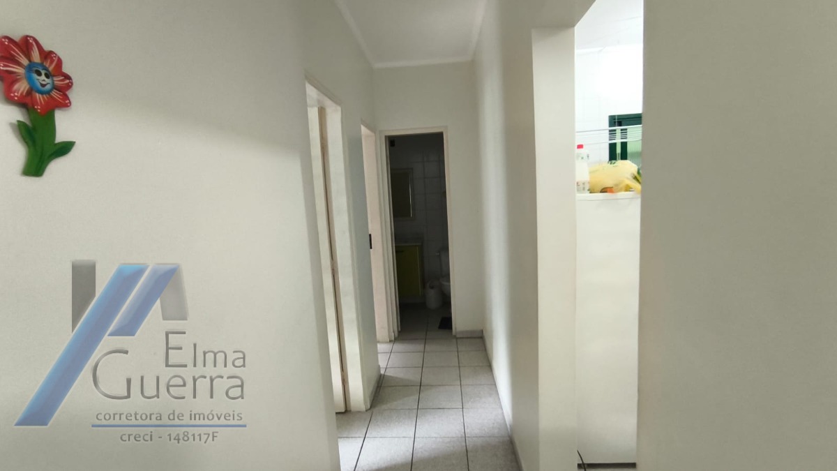 Ubatuba, Praia Grande - apartamento com 02 dormitórios sendo 01 suíte e área de lazer.
