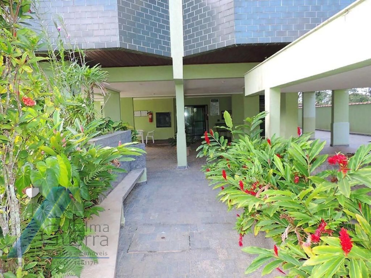 Ubatuba, Praia Grande - apartamento com 02 dormitórios sendo 01 suíte e área de lazer.