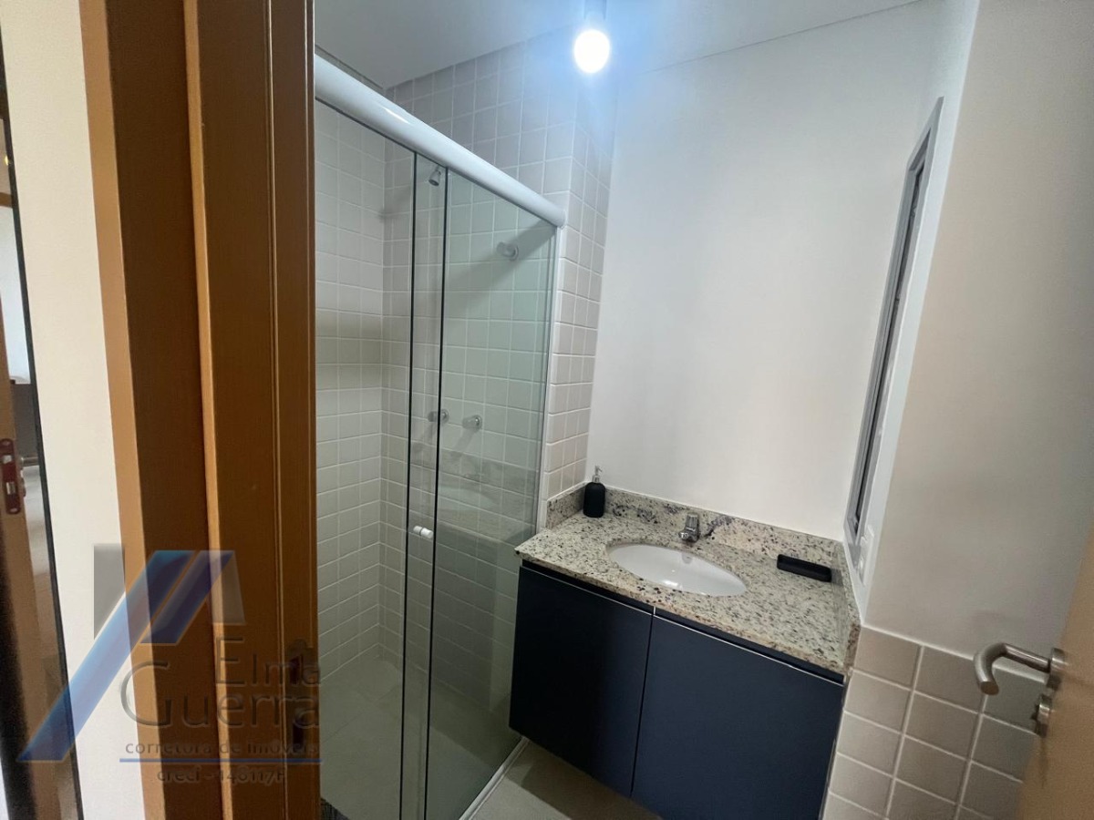 Ubatuba, Praia Grande - Apartamento com vista para o mar, com 02 dormitórios e área de lazer completa..