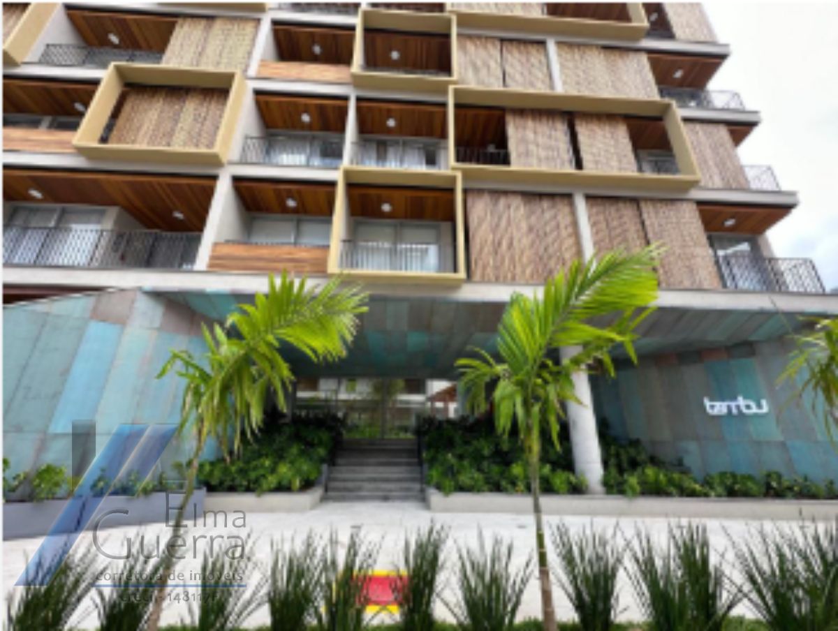 Ubatuba, Praia Grande - Apartamento com vista para o mar, com 02 dormitórios e área de lazer completa..