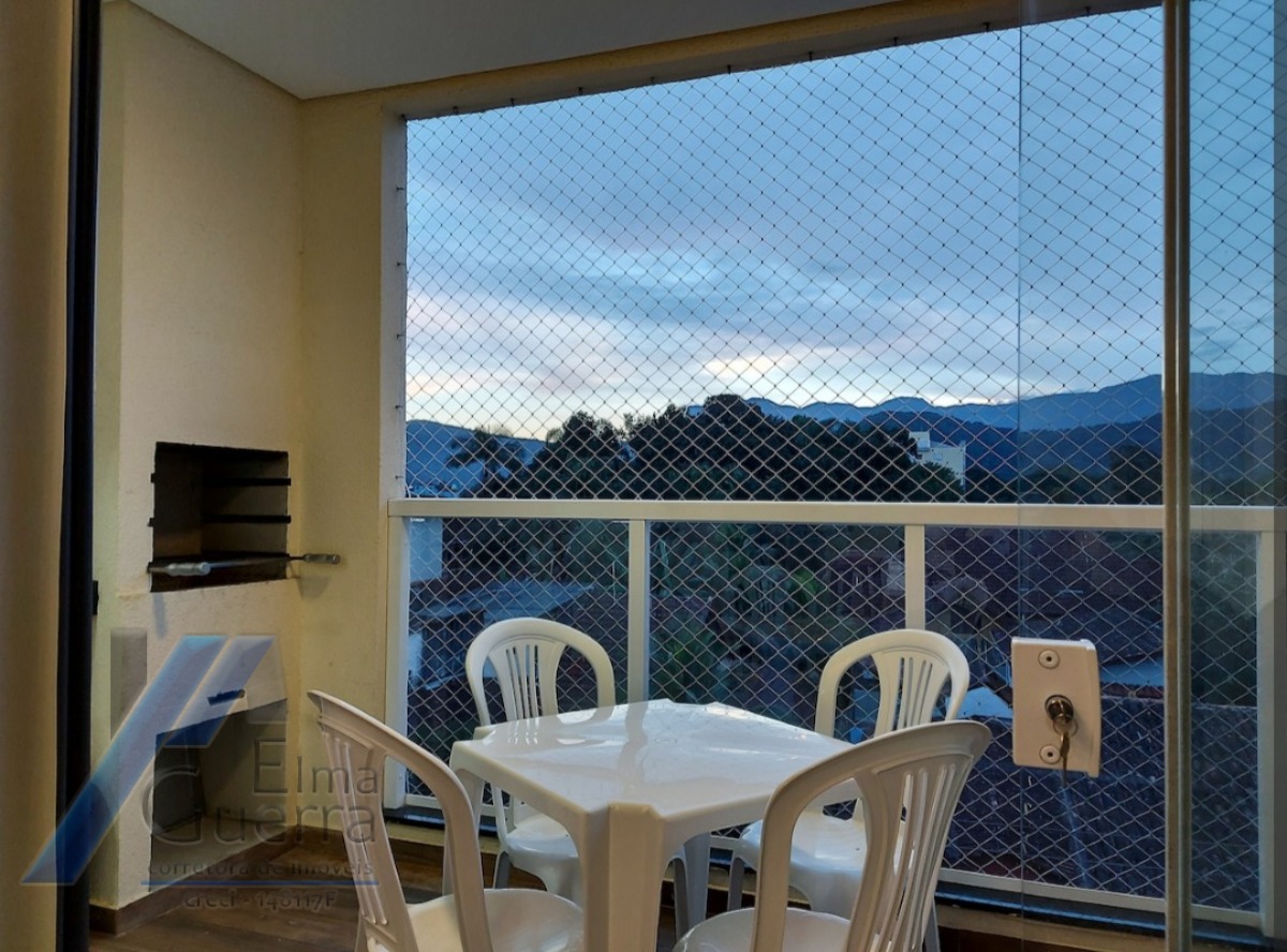 Ubatuba, Centro - Apartamento mobiliado com 02 dormitórios sendo 01 suíte e área de lazer.