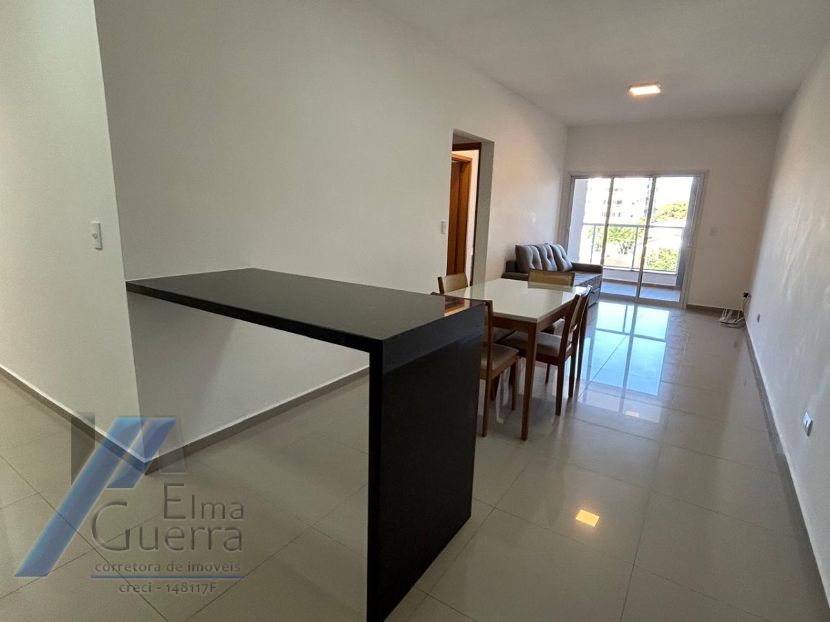 Ubatuba, centro, Apartamento com 02 dormitórios sendo 01 suíte com área de lazer.