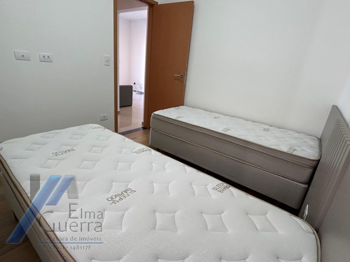 Ubatuba, centro, Apartamento com 02 dormitórios sendo 01 suíte com área de lazer.