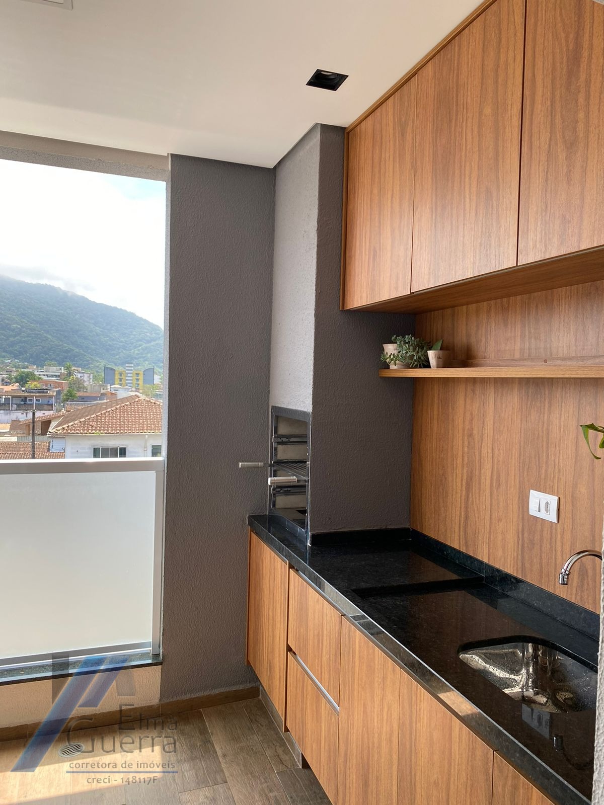 Ubatuba, centro, Apartamento com 02 dormitórios sendo 01 suíte com área de lazer.