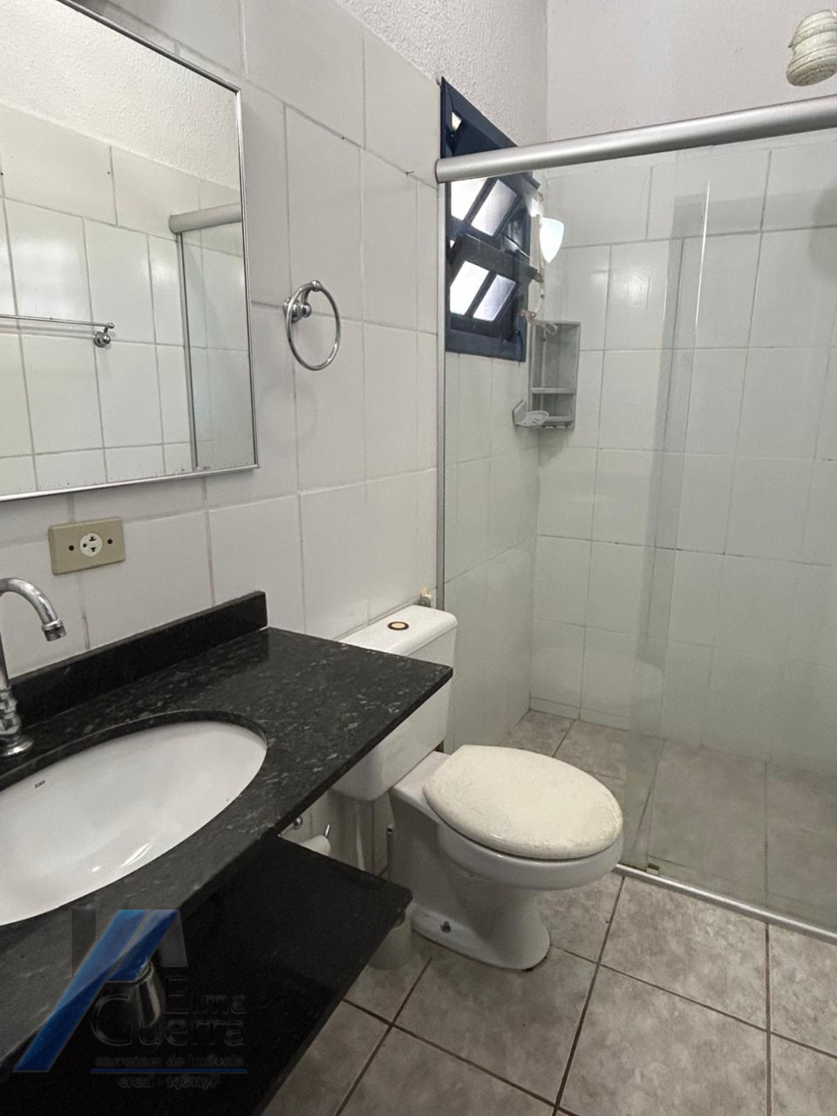 Ubatuba, Pereque Açu - Casa com 03 dormitórios sendo 01 suíte e área de lazer.