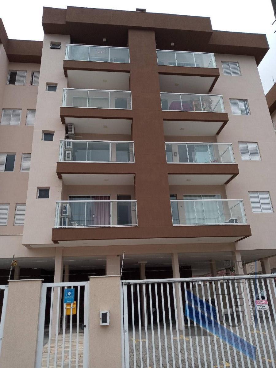Ubatuba, Pereque-Açu - Apartamento bem localizado, 75m2 útil, 02 Dorms sendo 01 suíte e área de lazer.
