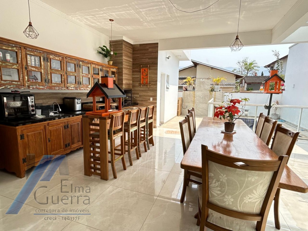 Casa, 4 quartos, 302 m² - Foto 25