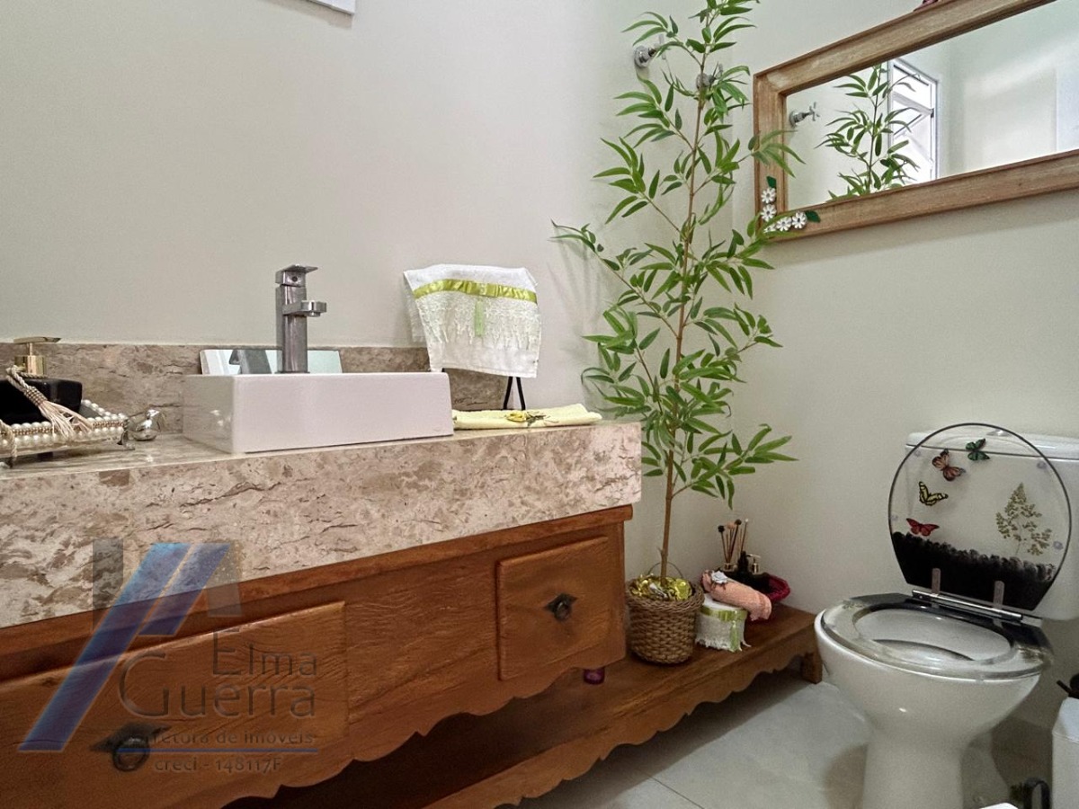 Casa, 4 quartos, 302 m² - Foto 39