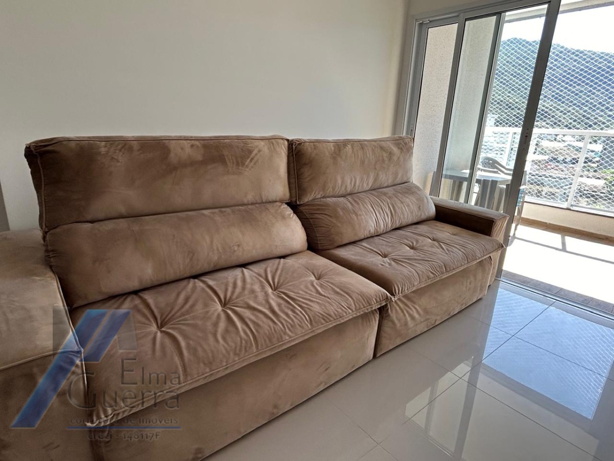 Ubatuba, centro, Apartamento mobiliado com 02 dormitórios sendo 01 suíte com área de lazer.