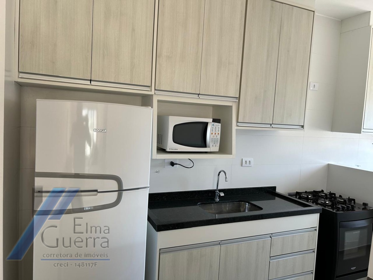 Ubatuba, centro, Apartamento mobiliado com 02 dormitórios sendo 01 suíte com área de lazer.
