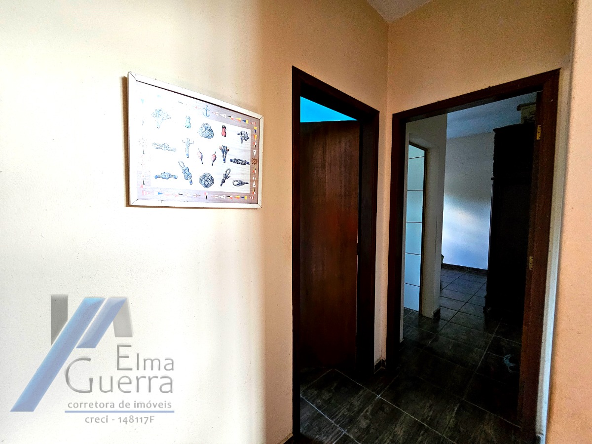 Ubatuba, Cento - Casa com 02 dormitórios sendo 01 suíte, terreno de 298 m2.