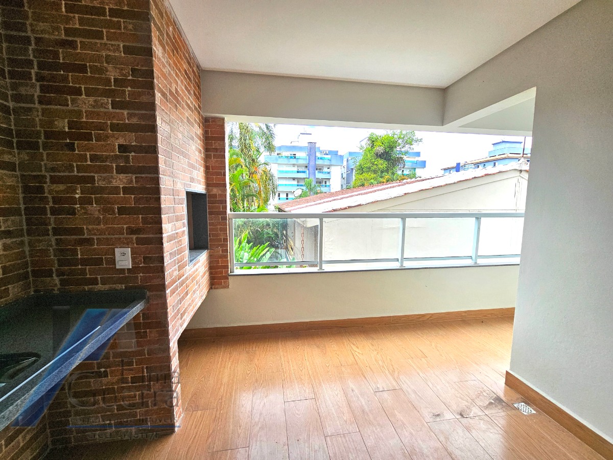 Ubatuba, Itaguá - Apartamento novo segundo andar andar com 02 dormitórios sendo 01 suíte, bem localizado com área de lazer.