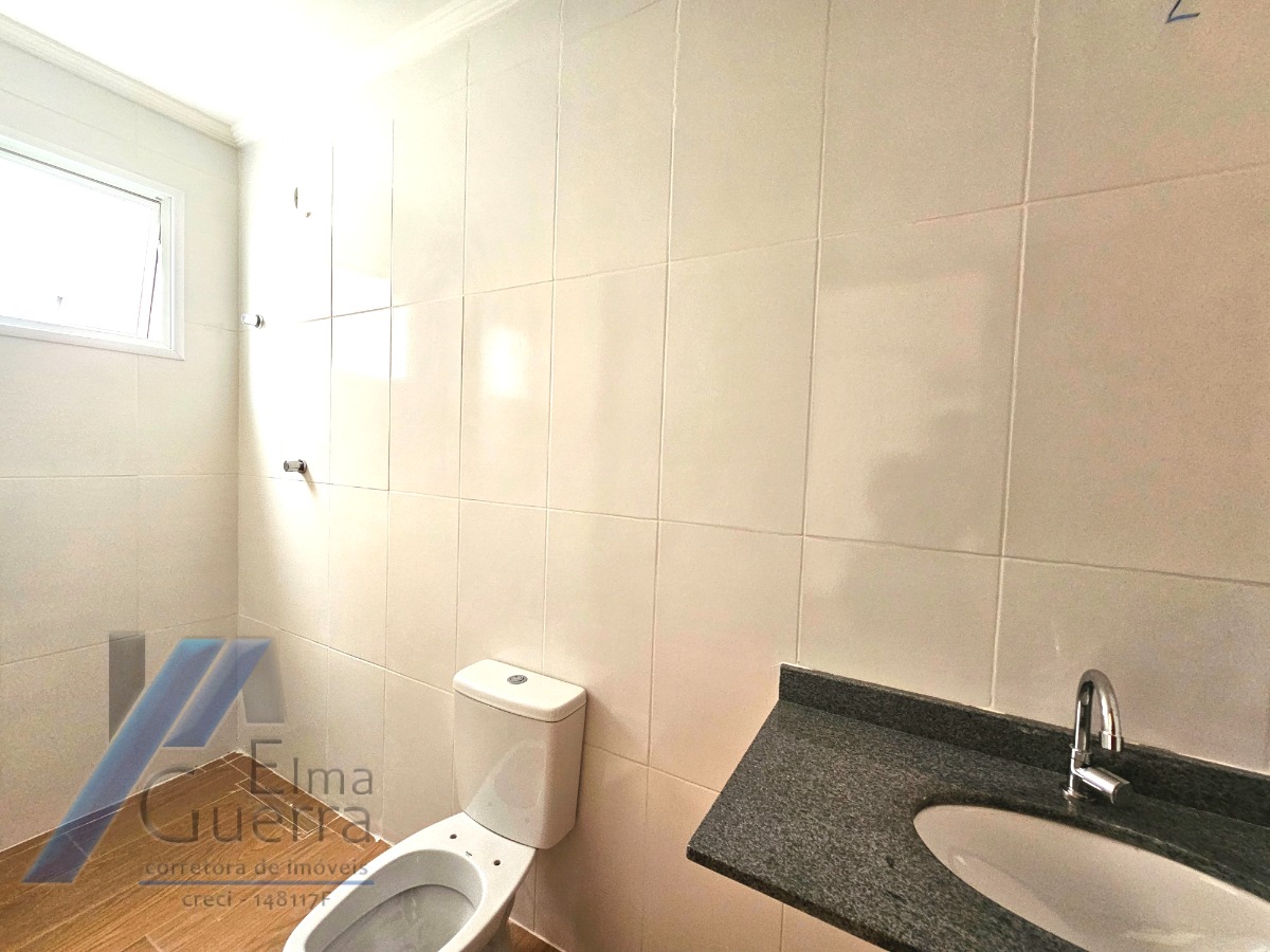 Ubatuba, Itaguá - Apartamento novo segundo andar andar com 02 dormitórios sendo 01 suíte, bem localizado com área de lazer.