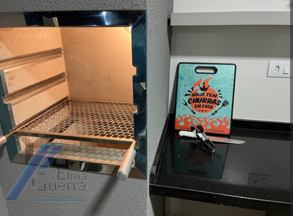 Ubatuba, centro - Apartamento mobiliado com 03 dormitórios sendo 01 suíte com área de lazer.