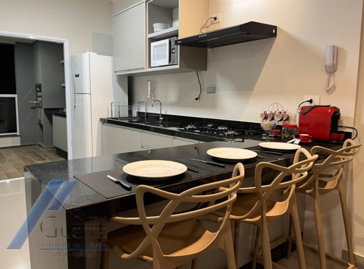 Ubatuba, centro - Apartamento mobiliado com 03 dormitórios sendo 01 suíte com área de lazer.