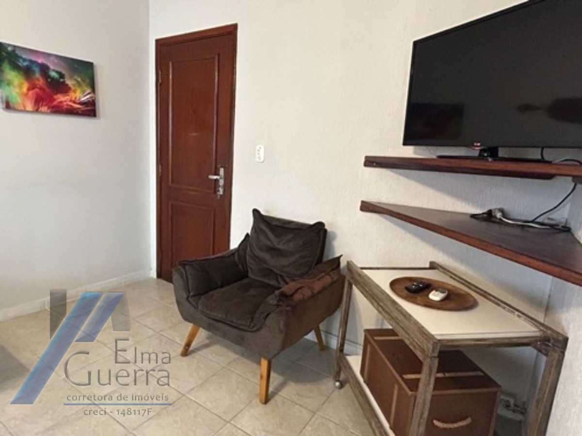 Ubatuba, Centro - Apartamento com 02 suítes e área de lazer.