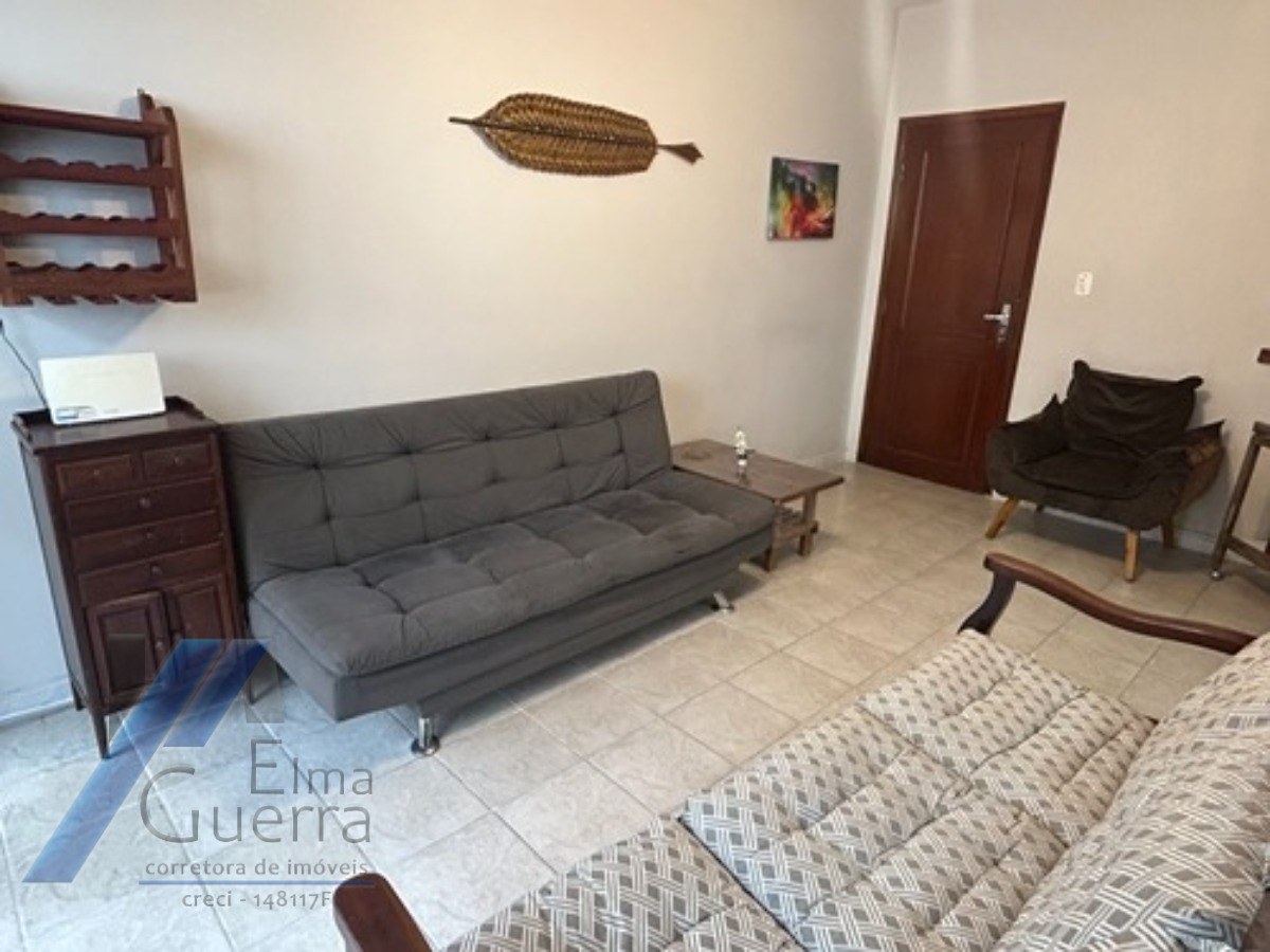 Ubatuba, Centro - Apartamento com 02 suítes e área de lazer.