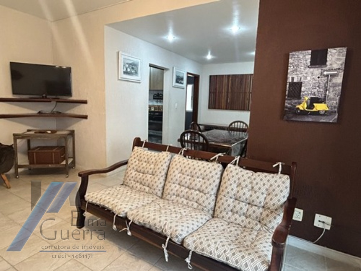 Ubatuba, Centro - Apartamento com 02 suítes e área de lazer.