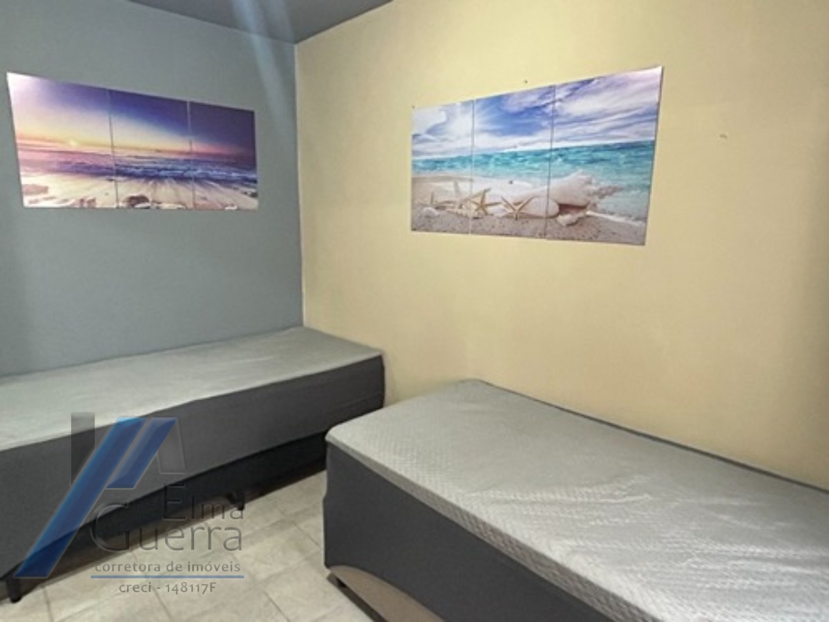 Ubatuba, Centro - Apartamento com 02 suítes e área de lazer.