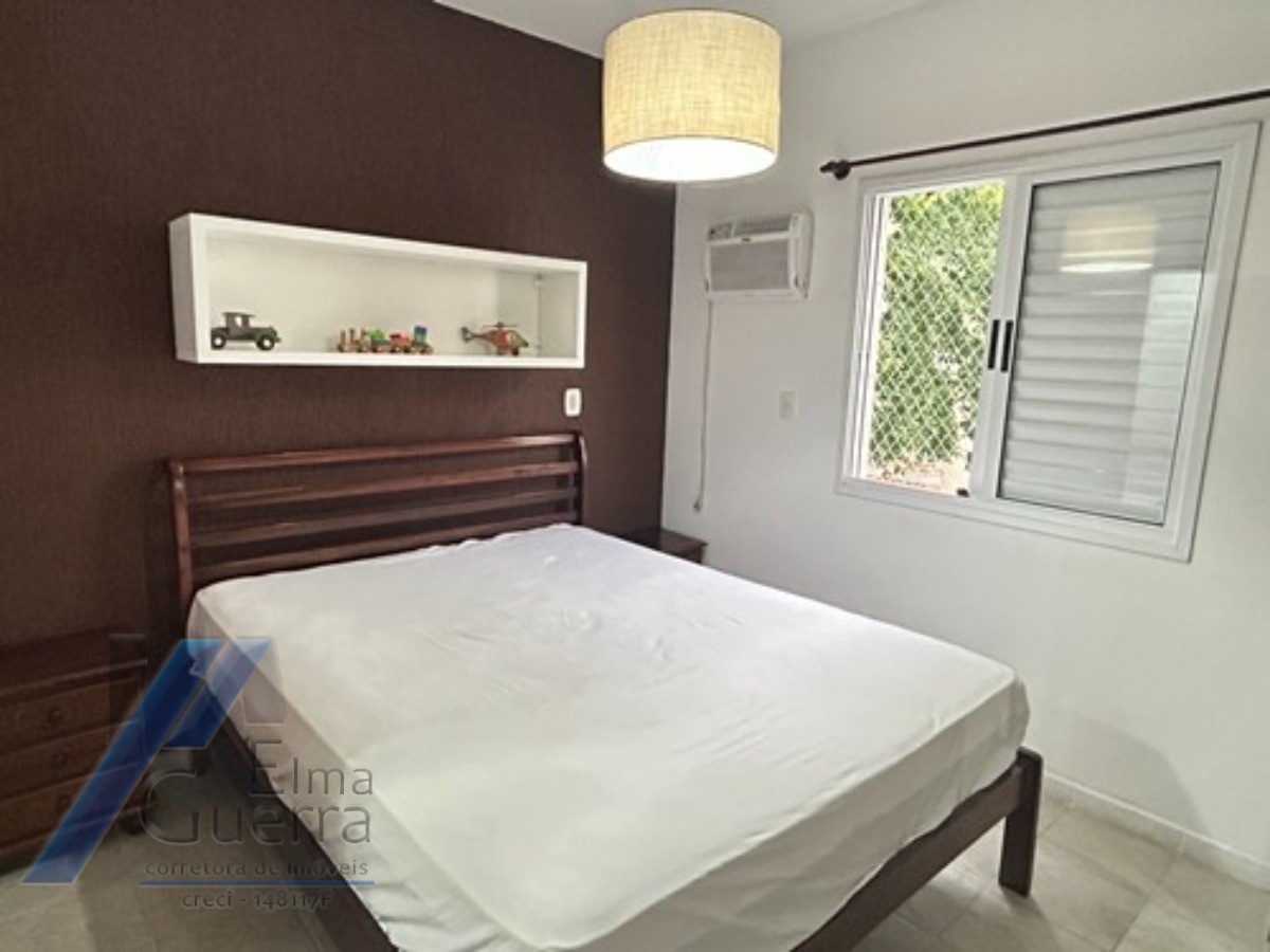 Ubatuba, Centro - Apartamento com 02 suítes e área de lazer.