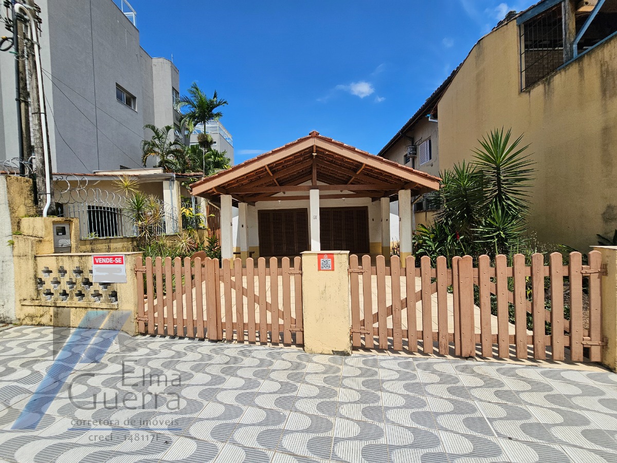 Casa, 3 quartos, 177 m² - Foto 2