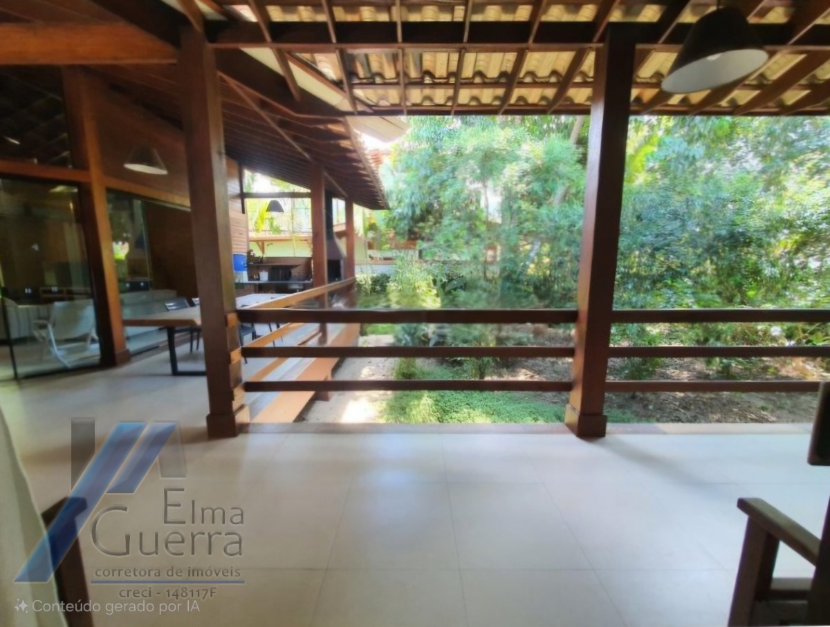 Ubatuba, Itamambuca - Linda casa com 03 suítes a 160 metros do mar.