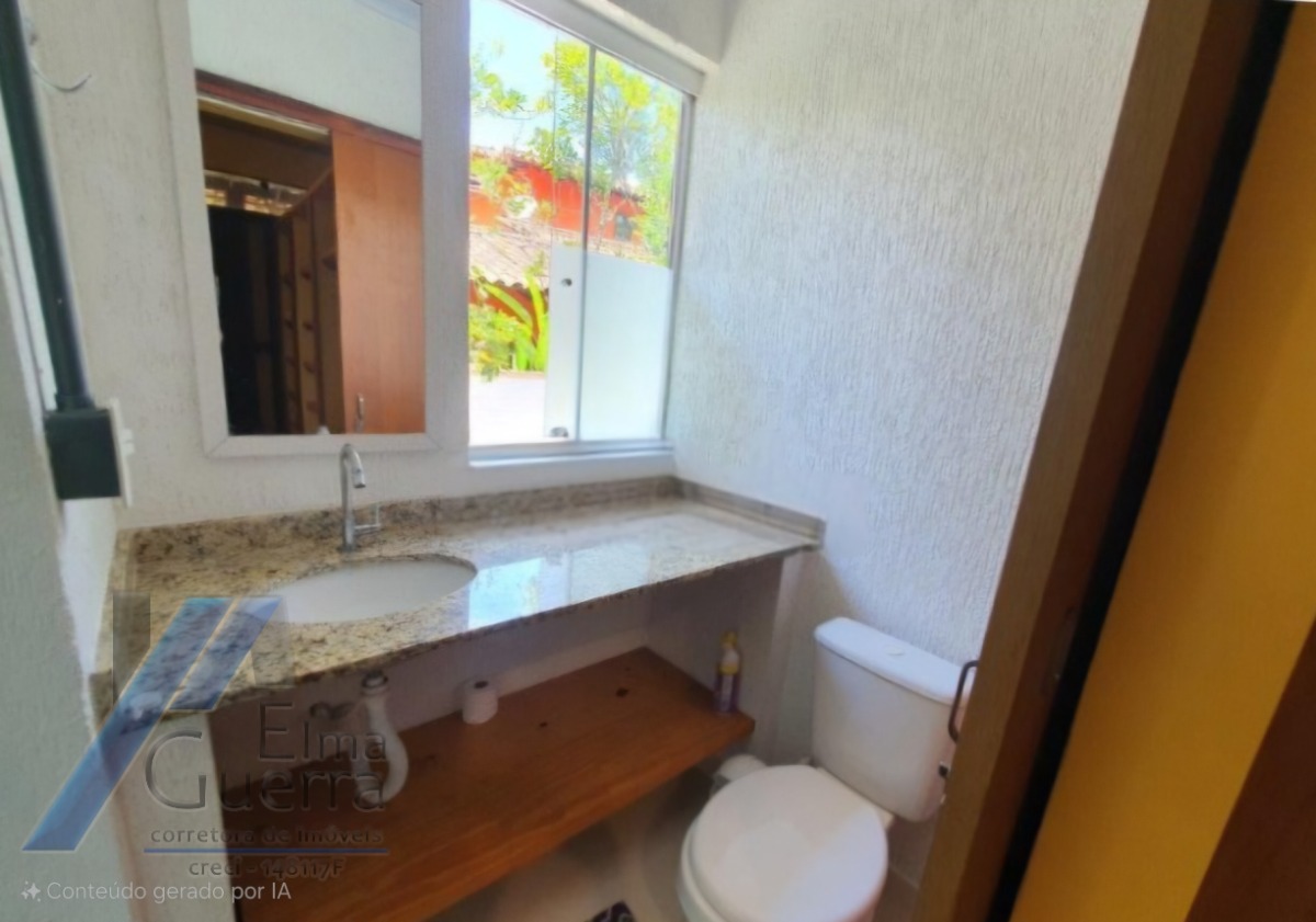 Ubatuba, Itamambuca - Linda casa com 03 suítes a 160 metros do mar.