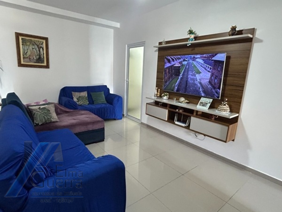 Ubatuba, Centro - Apartamento tipo com 03 dormitórios, sendo 01 suíte e área de lazer.