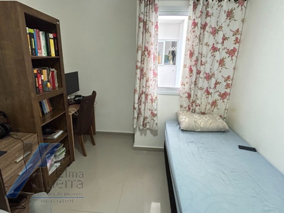Ubatuba, Centro - Apartamento tipo com 03 dormitórios, sendo 01 suíte e área de lazer.