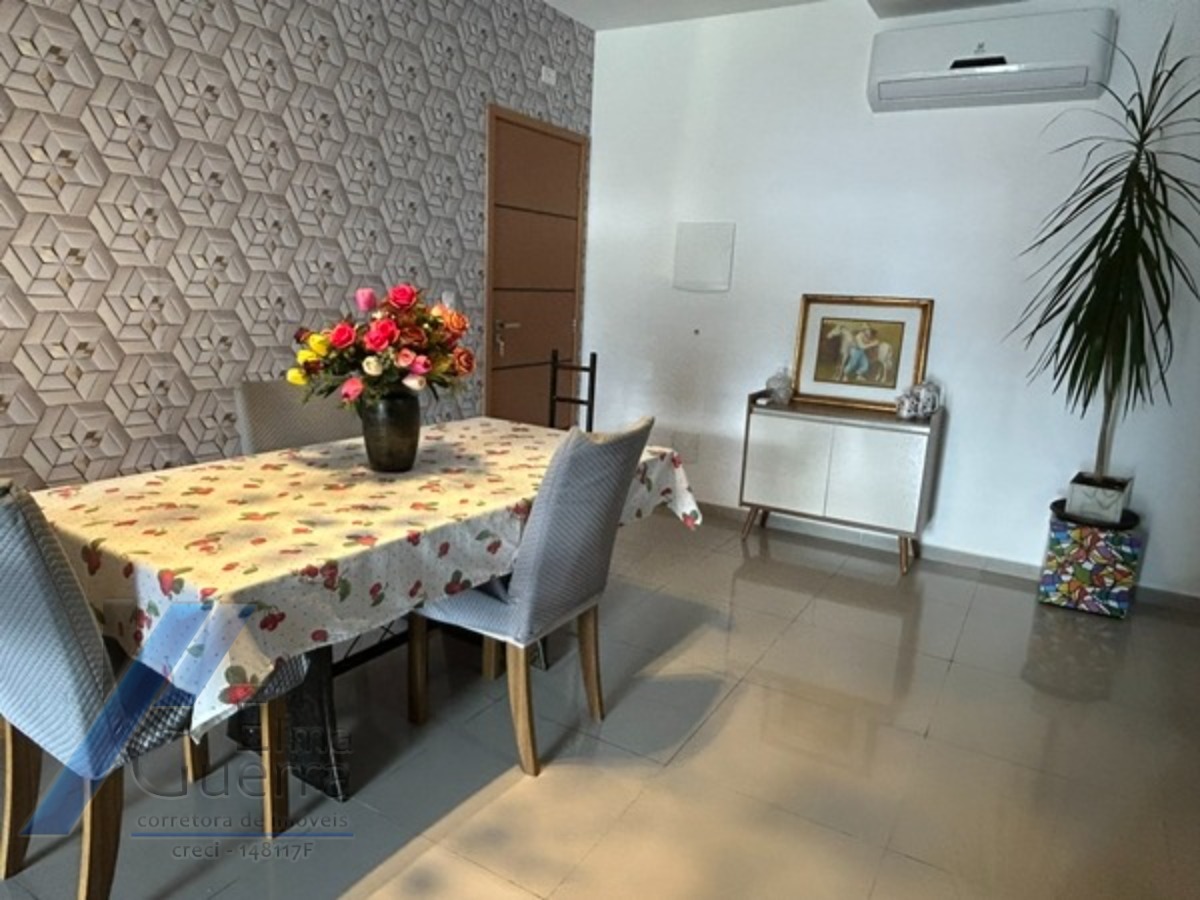 Ubatuba, Centro - Apartamento tipo com 03 dormitórios, sendo 01 suíte e área de lazer.