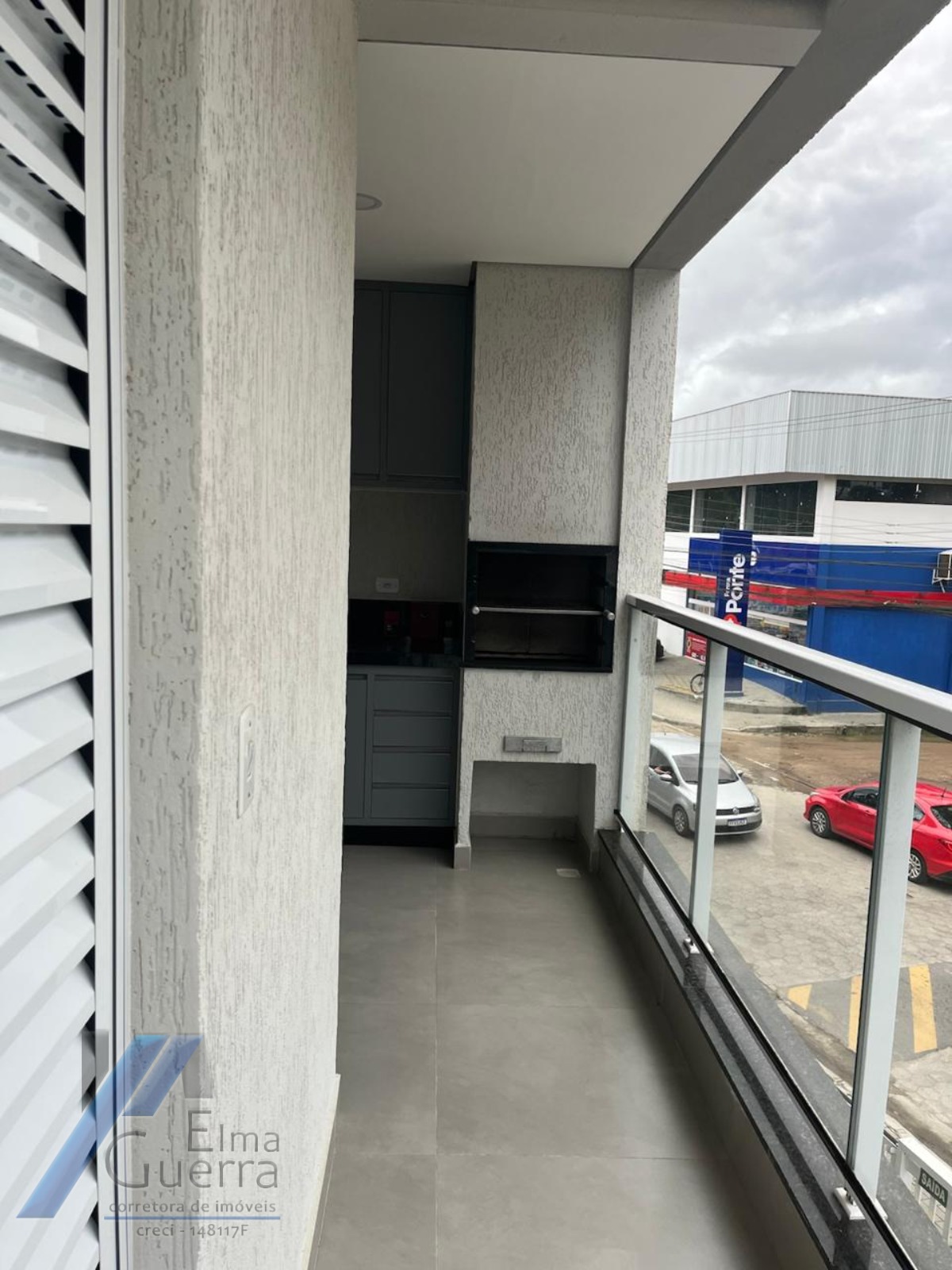 Ubatuba - Pereque açu. Apartamento com 02 dormitórios sendo 01 suíte e área de lazer.