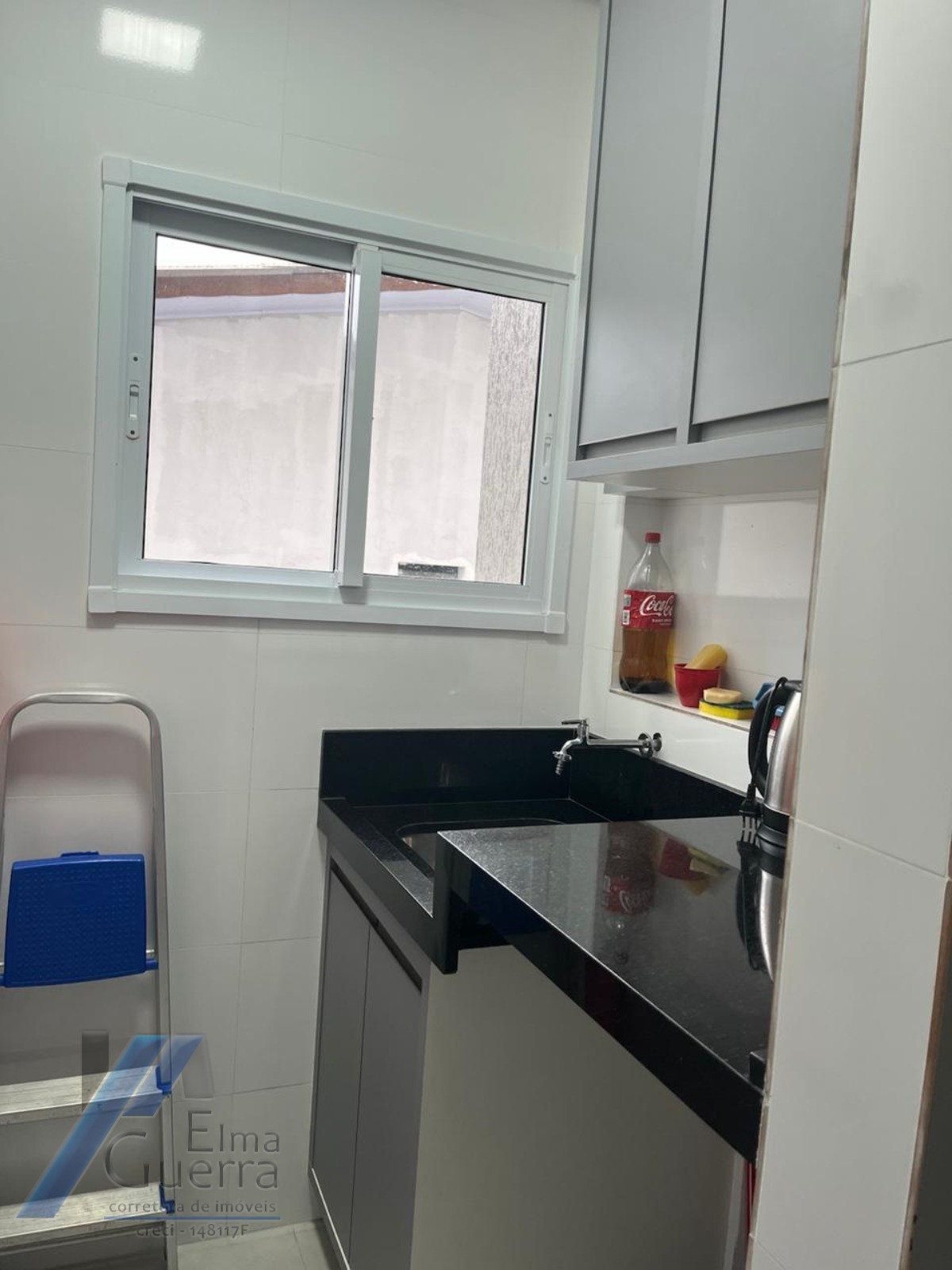 Ubatuba - Pereque açu. Apartamento com 02 dormitórios sendo 01 suíte e área de lazer.