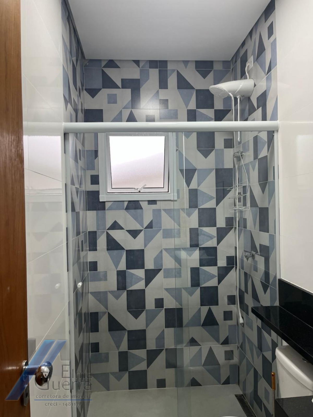 Ubatuba - Pereque açu. Apartamento com 02 dormitórios sendo 01 suíte e área de lazer.