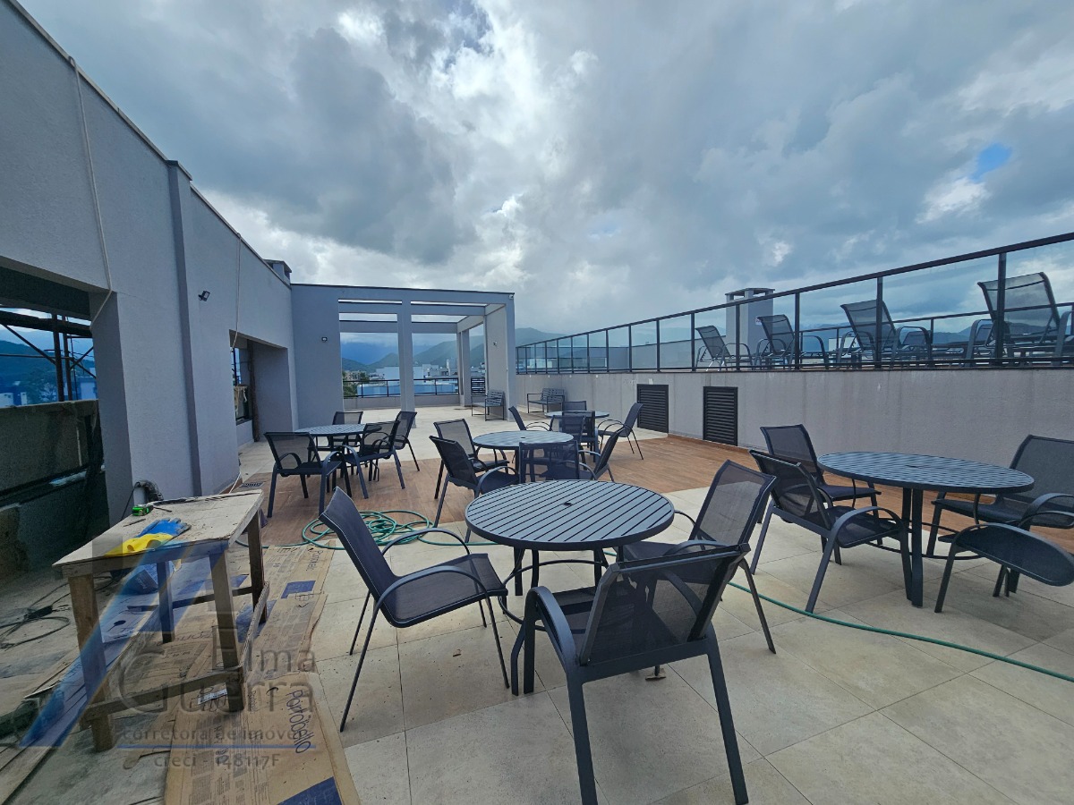 Apartamento à venda com 2 quartos, 93m² - Foto 13