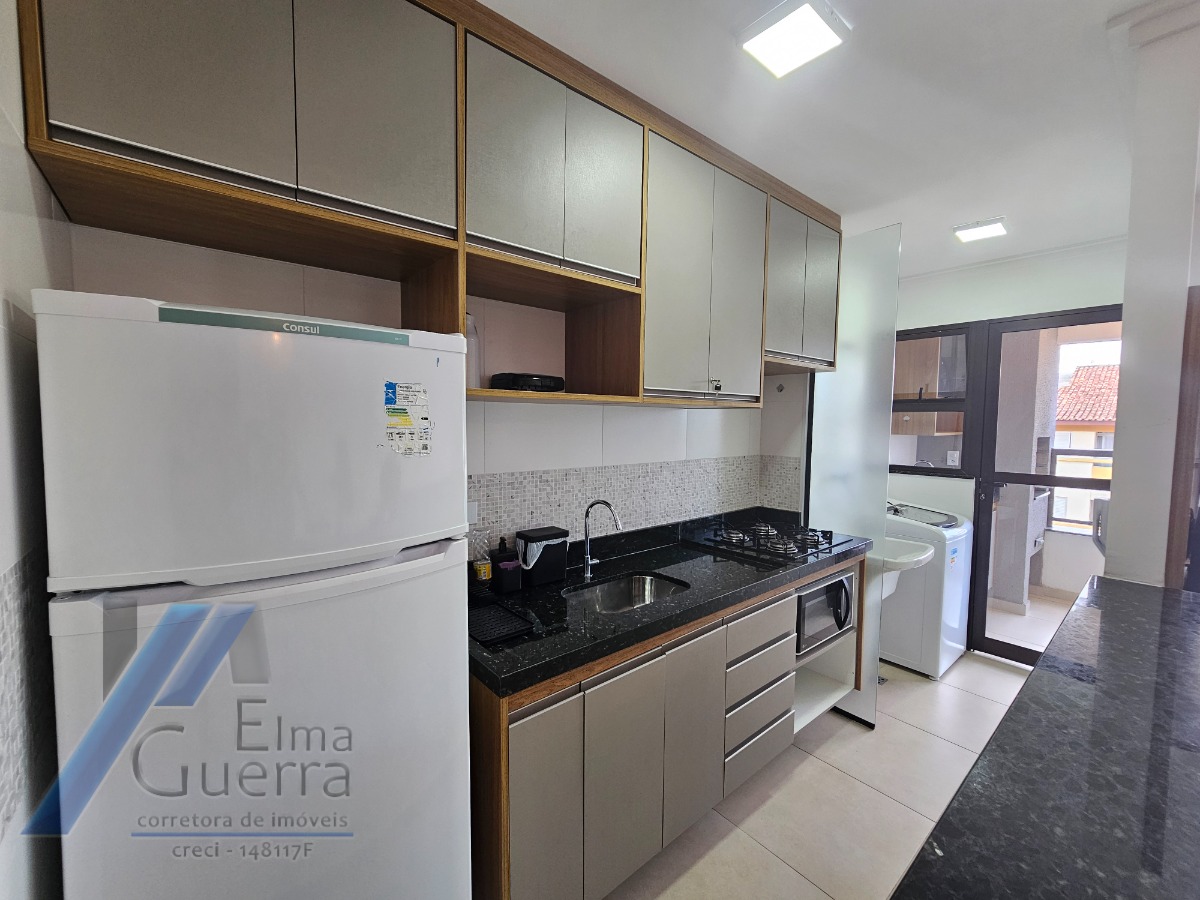 Ubatuba, Itaguá - Apartamento com 02 dormitórios, sendo 02 suítes, área de lazer.