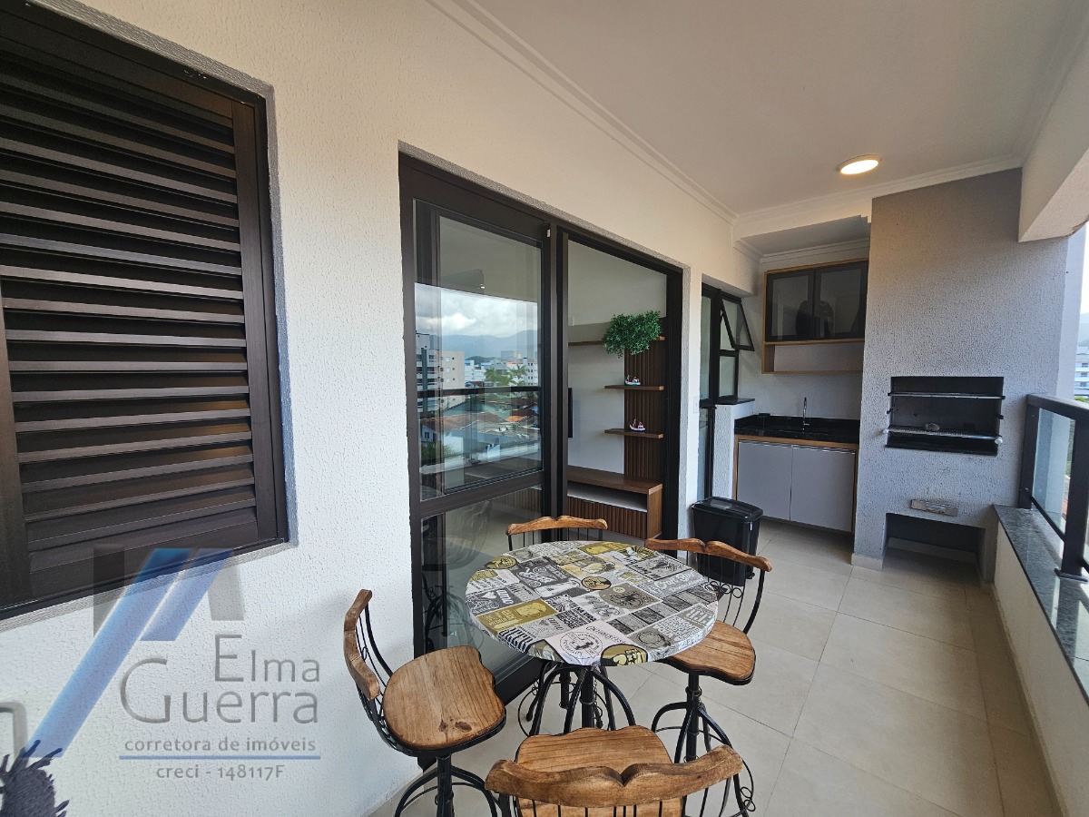 Ubatuba, Itaguá - Apartamento com 02 dormitórios, sendo 02 suítes, área de lazer.