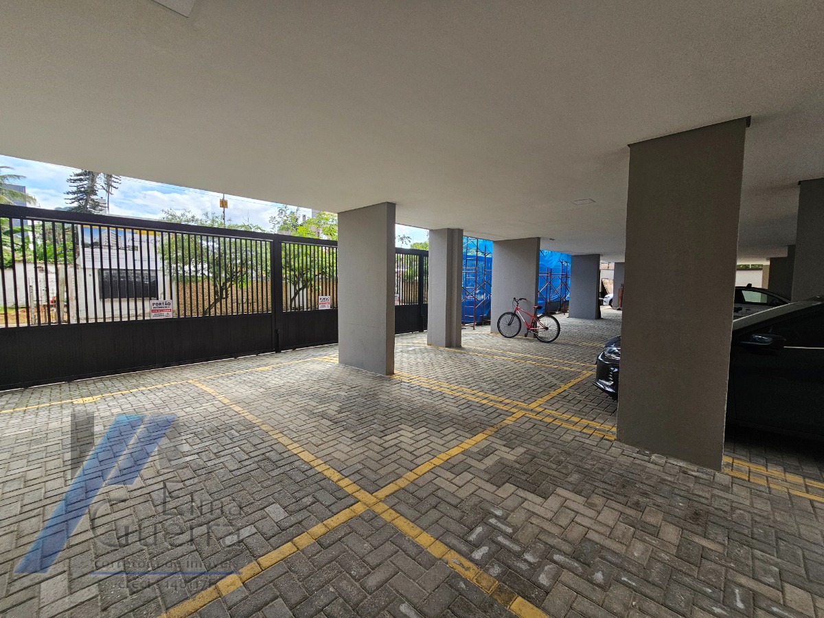 Ubatuba, Itaguá - Apartamento com 02 dormitórios, sendo 02 suítes, área de lazer.